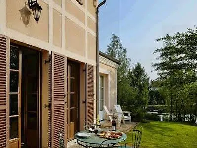 Marriott Village D'ille De France 5* Bailly-Romainvilliers